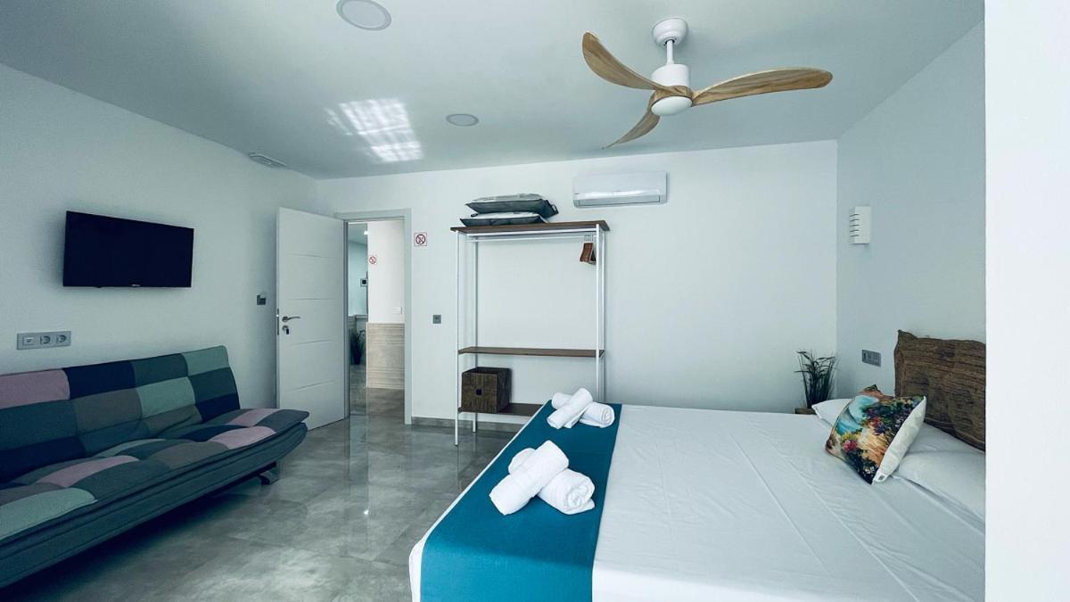 Hostal Aires Del Mar Carboneras Exteriör bild