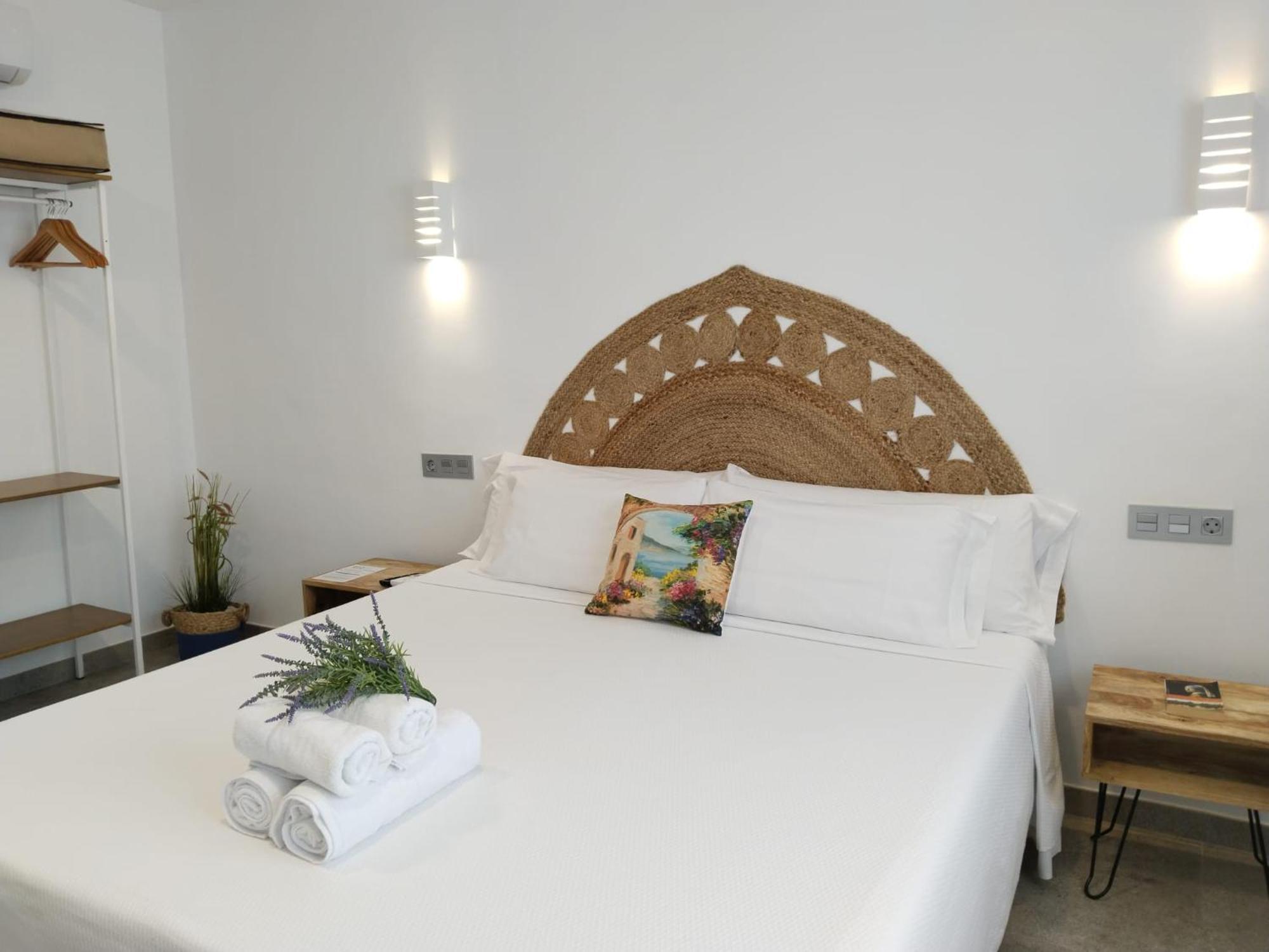 Hostal Aires Del Mar Carboneras Exteriör bild